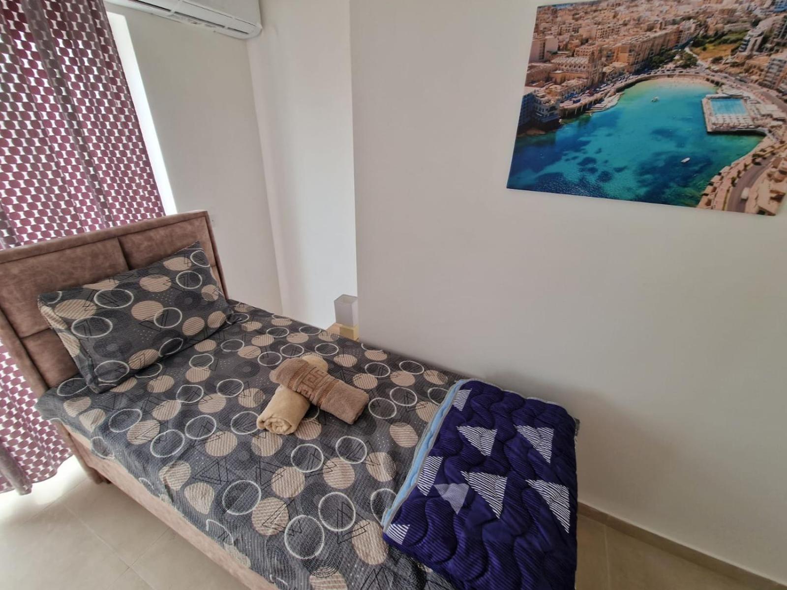 Sky Apartment 3 เซนต์พอลส์เบย์ ภายนอก รูปภาพ