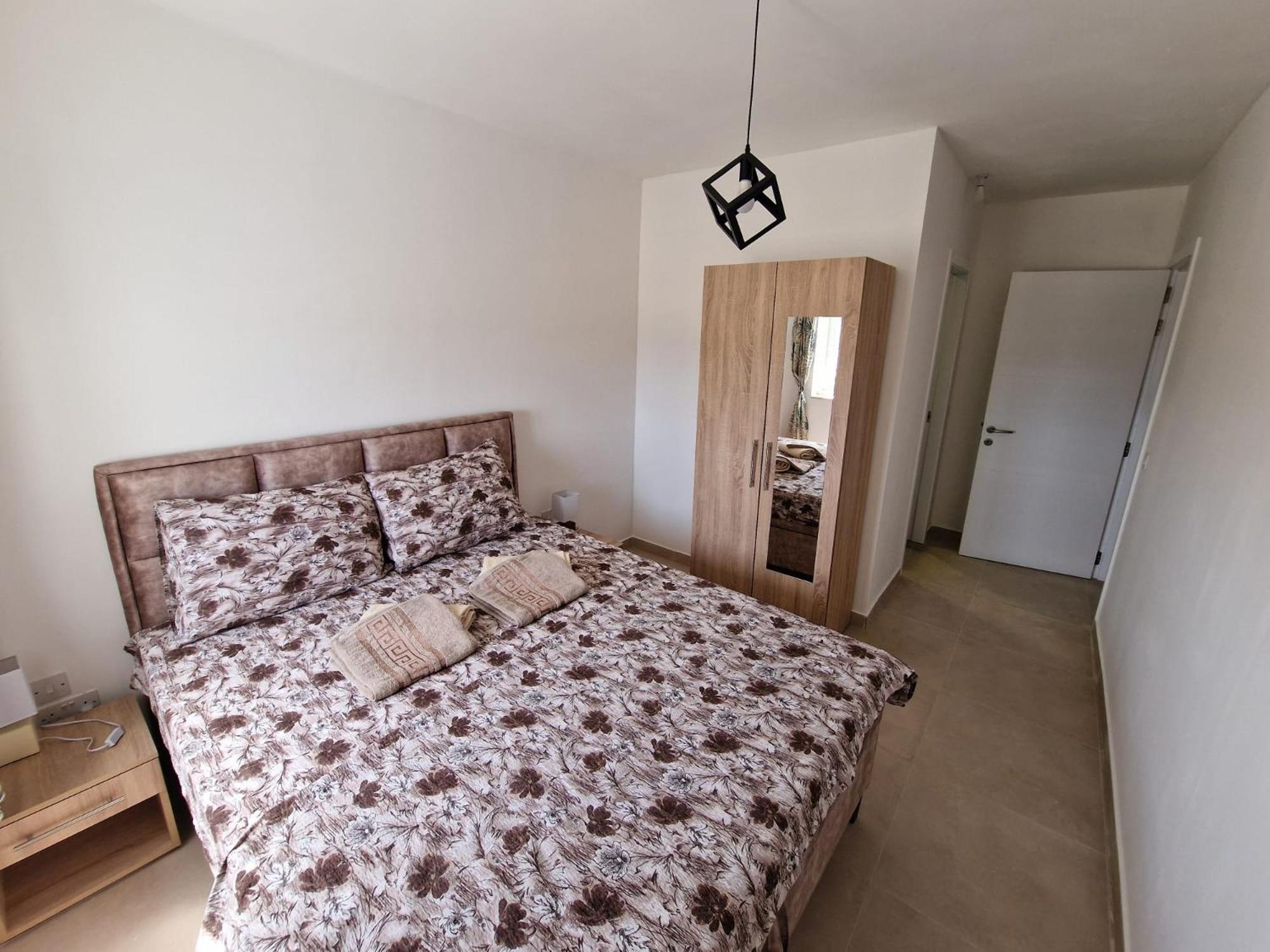 Sky Apartment 3 เซนต์พอลส์เบย์ ภายนอก รูปภาพ